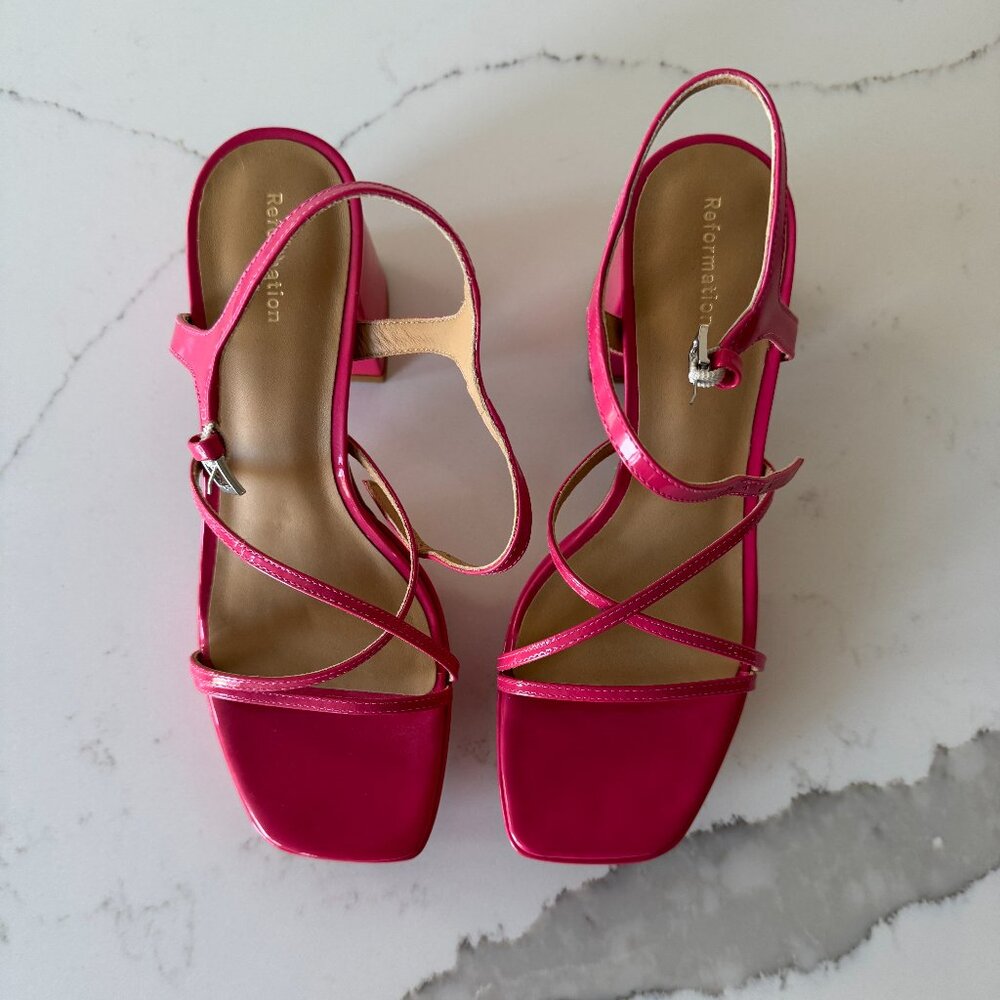 NWOT Reformation Matilda Sandals